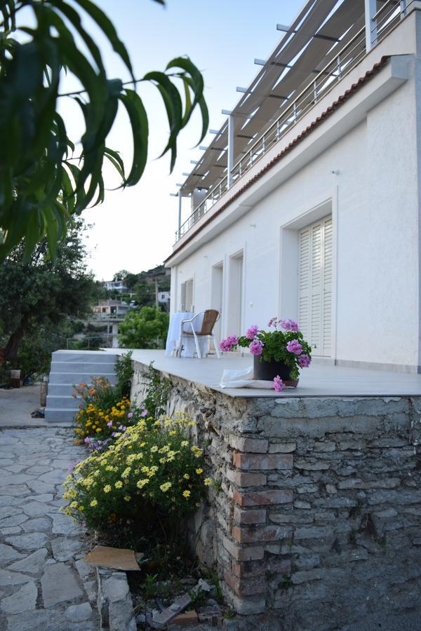 Belvedere Adriatica Qeparo Exterior photo